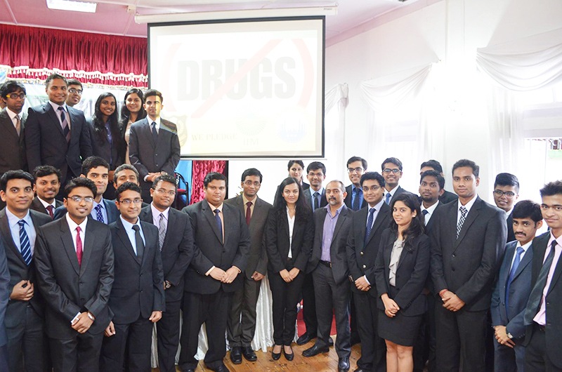 DrMitez Sheth with students of IIM Shillong